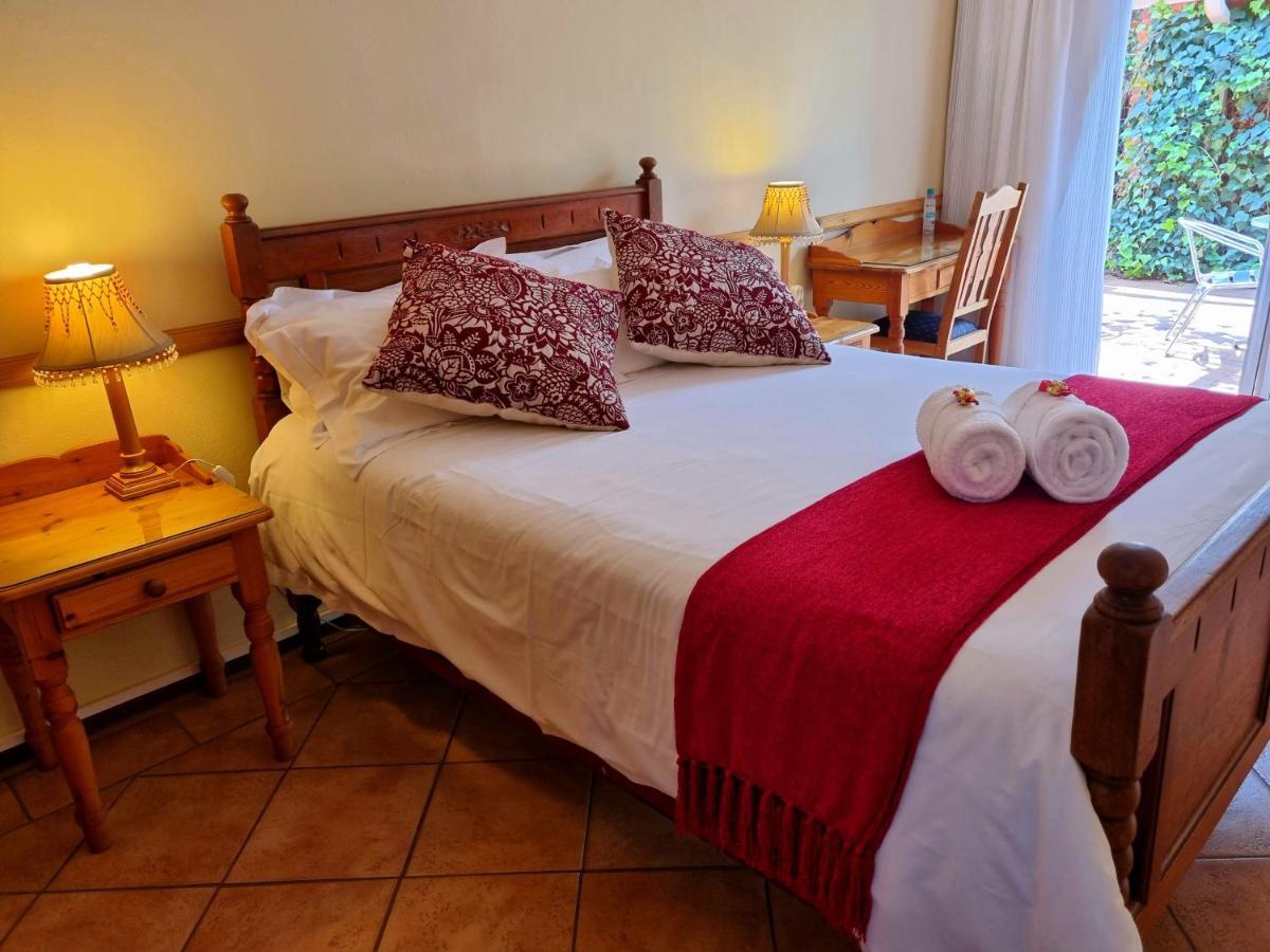 Camelia Guest House Bloemfontein Buitenkant foto