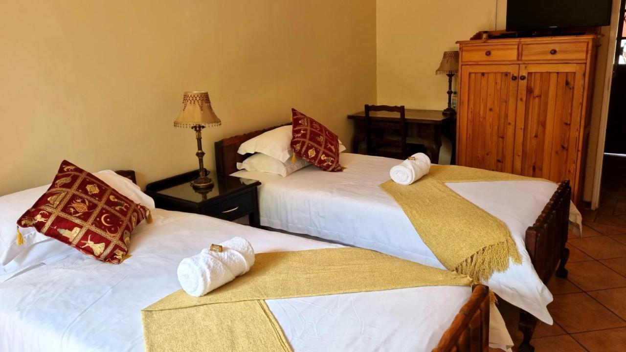 Camelia Guest House Bloemfontein Buitenkant foto