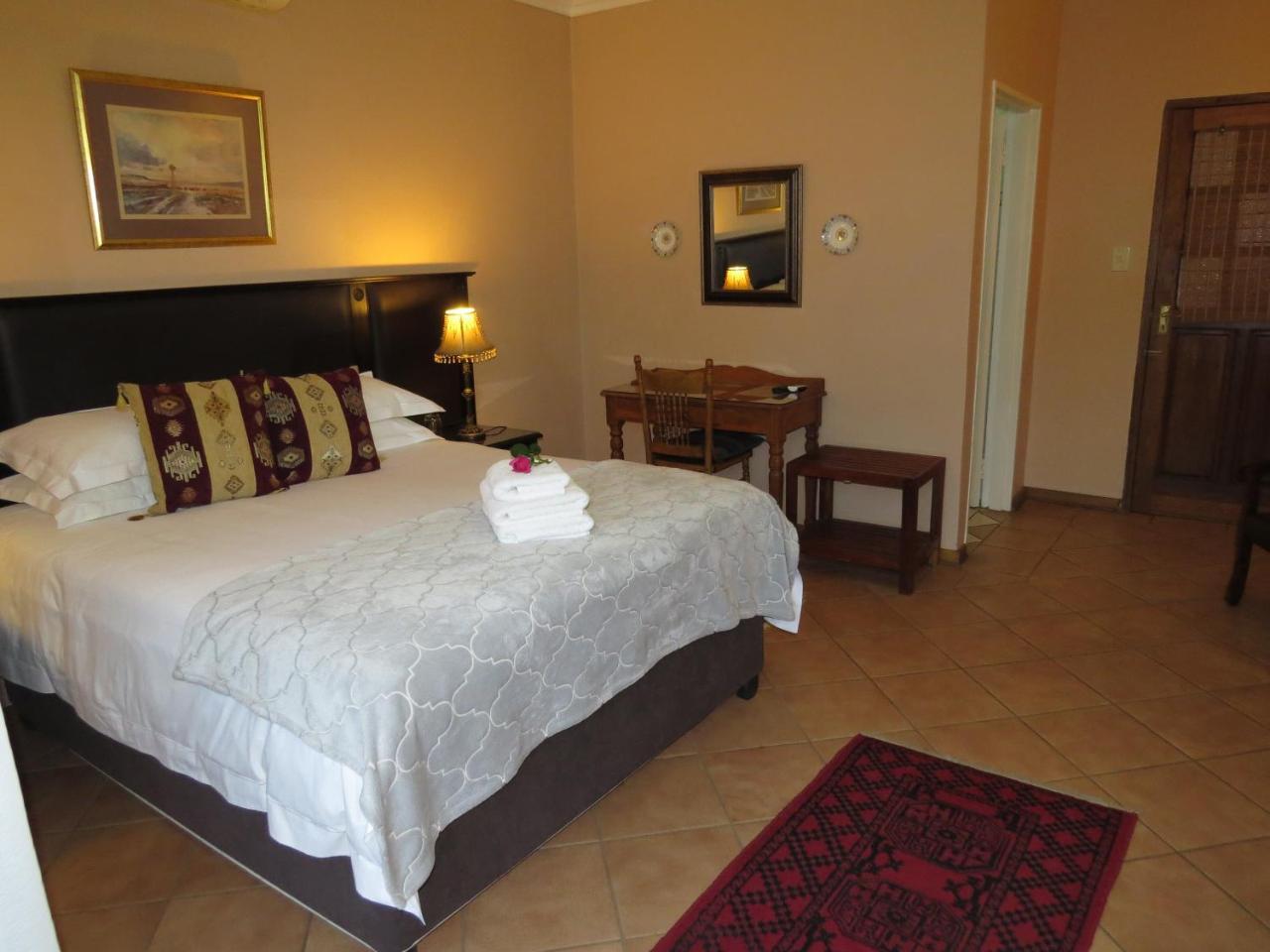 Camelia Guest House Bloemfontein Buitenkant foto